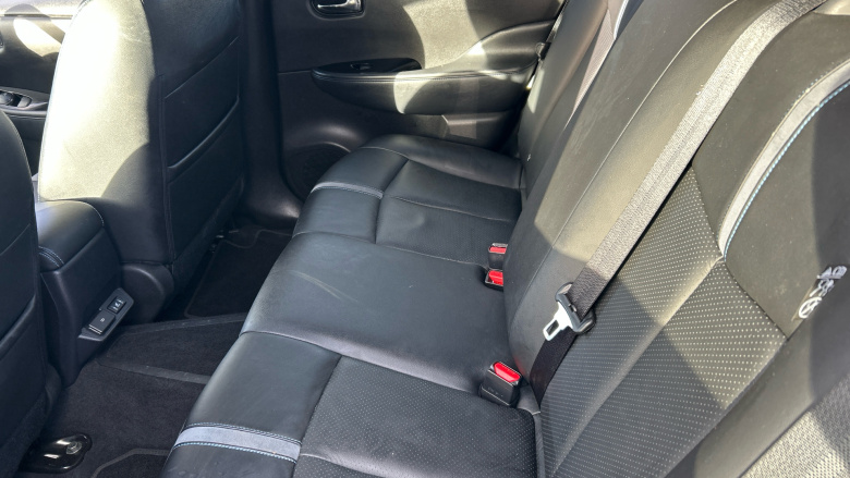 Nissan LEAF 110kW Tekna 40kWh 5dr Auto Electric Hatchback